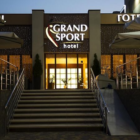 Grand Sport Hotel Brovary Dış mekan fotoğraf