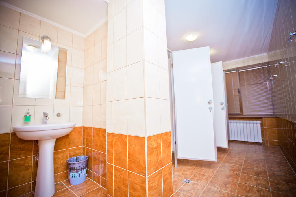Grand Sport Hotel Brovary Oda fotoğraf