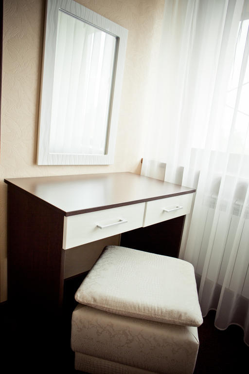 Grand Sport Hotel Brovary Oda fotoğraf