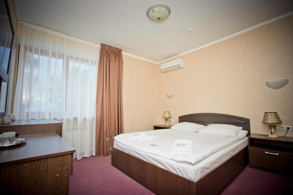 Grand Sport Hotel Brovary Oda fotoğraf