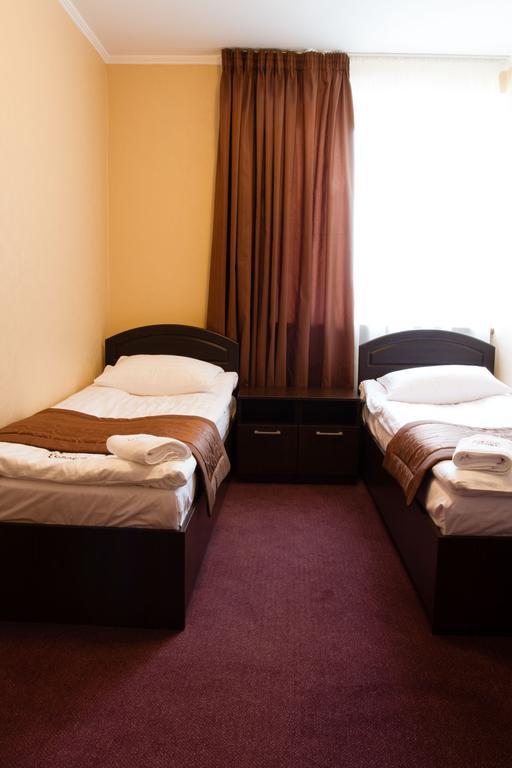 Grand Sport Hotel Brovary Dış mekan fotoğraf